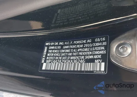 2016 Porsche Cayenne z USA, uszkodzony, nr VIN WP1AA2A29GKA36246